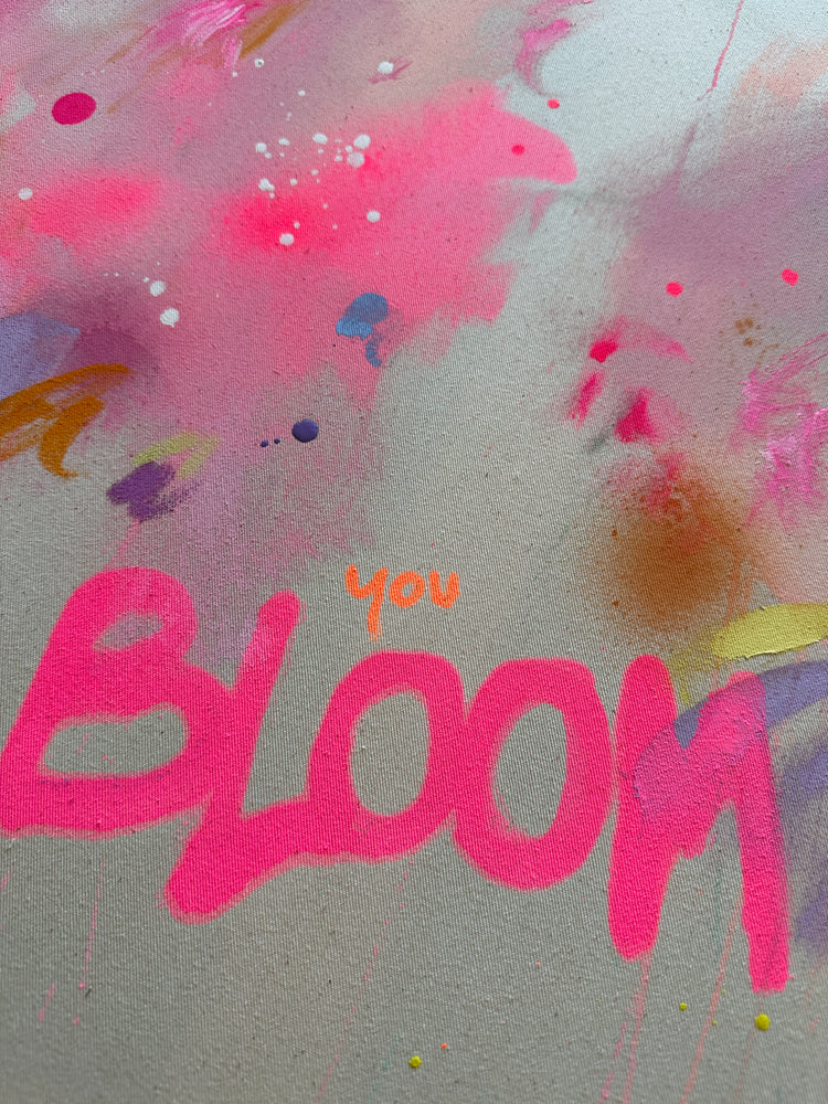 BLOOM | 90x90